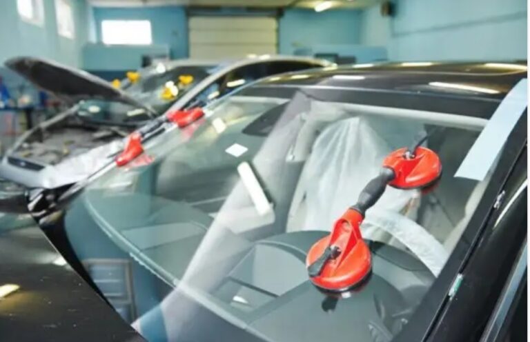 1648864430 Everything You Need to Know About the Glass Repairing Service