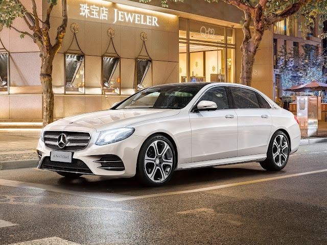 Benefits On Purchasing New Luxury Car