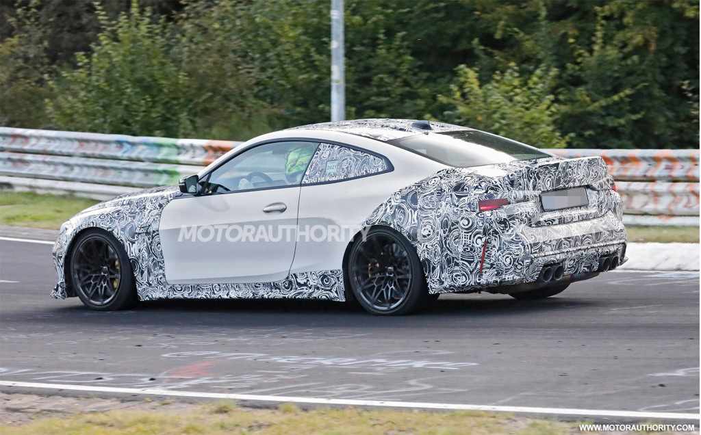 2023 BMW M4 CSL spy shots - Photo credit: S. Baldauf/SB-Medien
