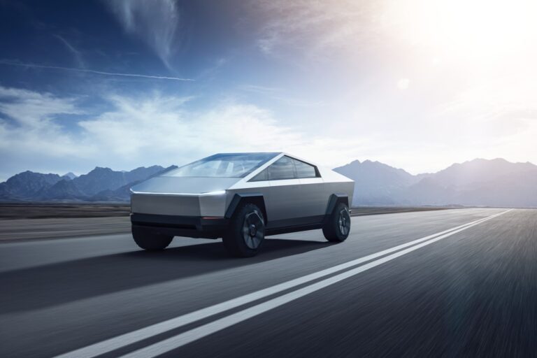 1649438432 Tesla announces robotaxi while confirming Cybertruck for 2023