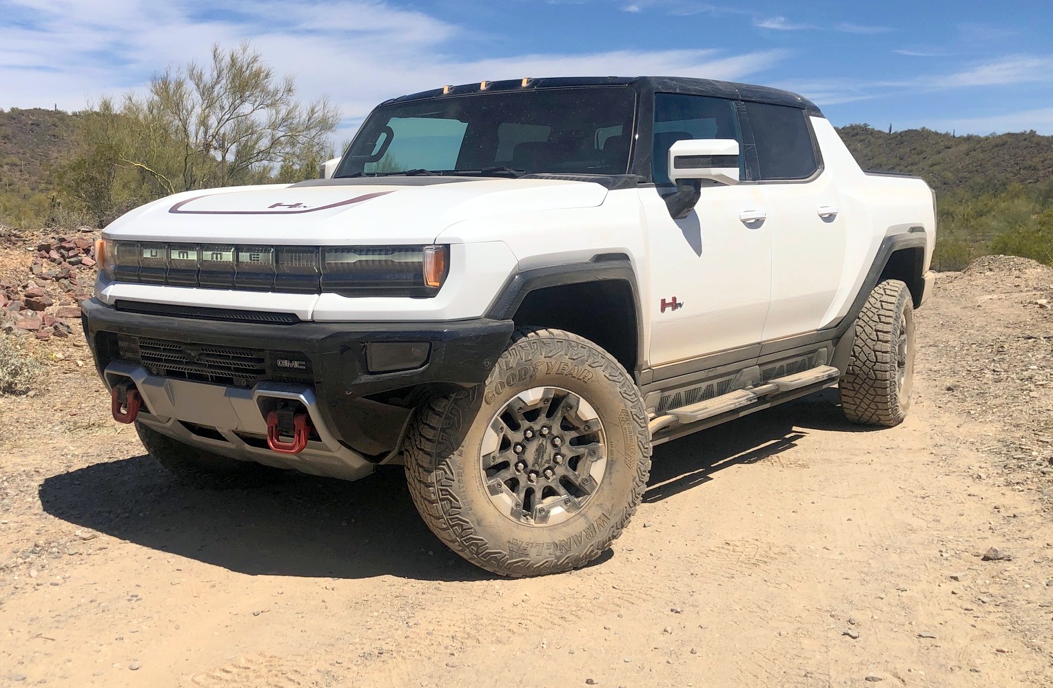 1649477718 Flash Drive 2022 GMC Hummer EV Pickup