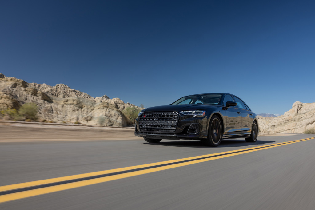 2022 Audi S8