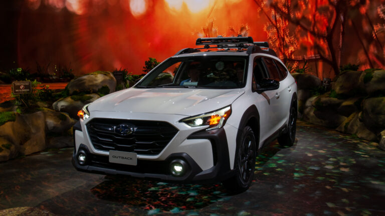 1649960401 2023 Subaru Outback clads itself in a revised design