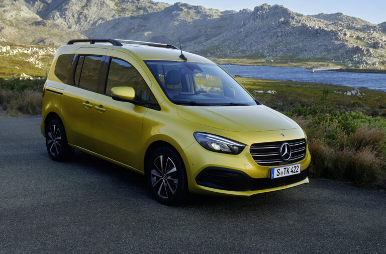 2022 Mercedes Benz T Class is the premium minivan for urban dwellers