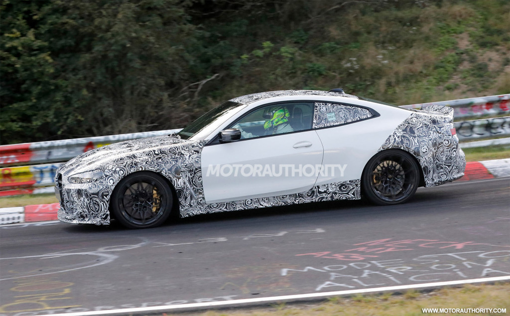 2023 BMW M4 CSL spy shots - Photo credit: S. Baldauf/SB-Medien