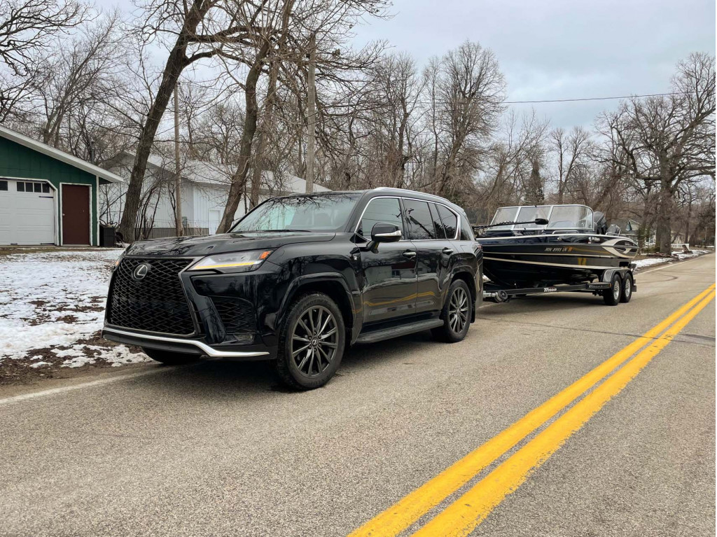 2022 Lexus LX 600 F Sport Handling