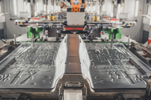 P90465810_lowRes_new-automated-steel-