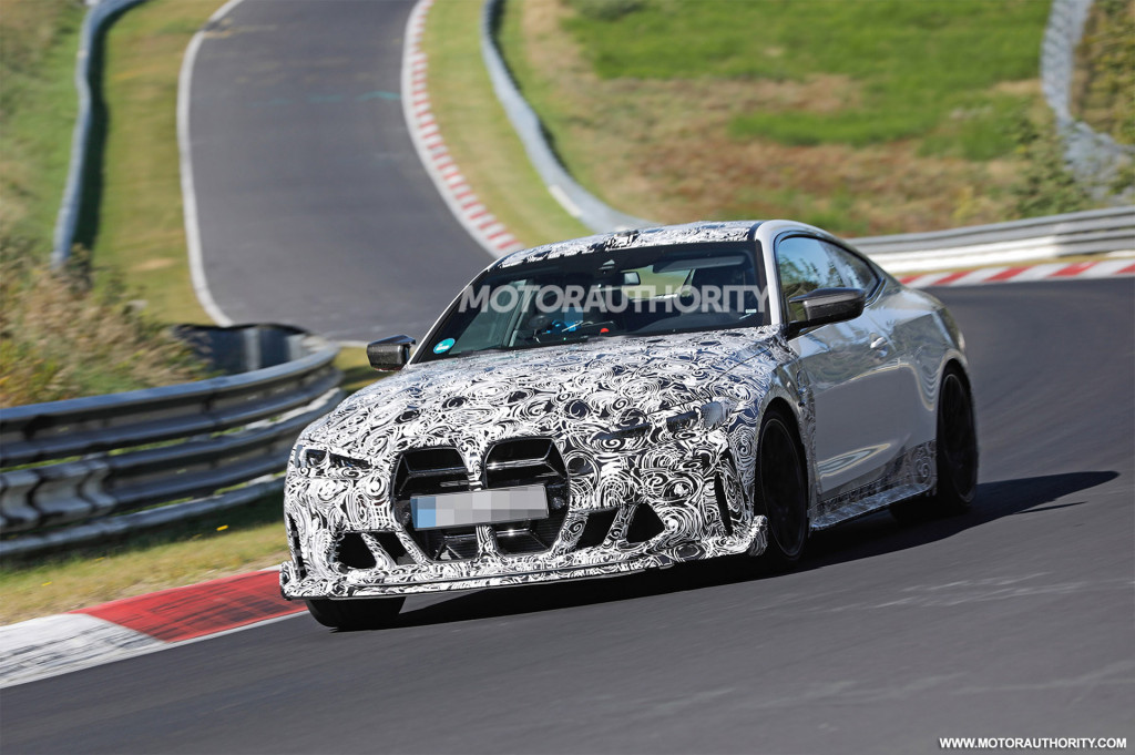 2023 BMW M4 CSL spy shots - Photo credit: S. Baldauf/SB-Medien
