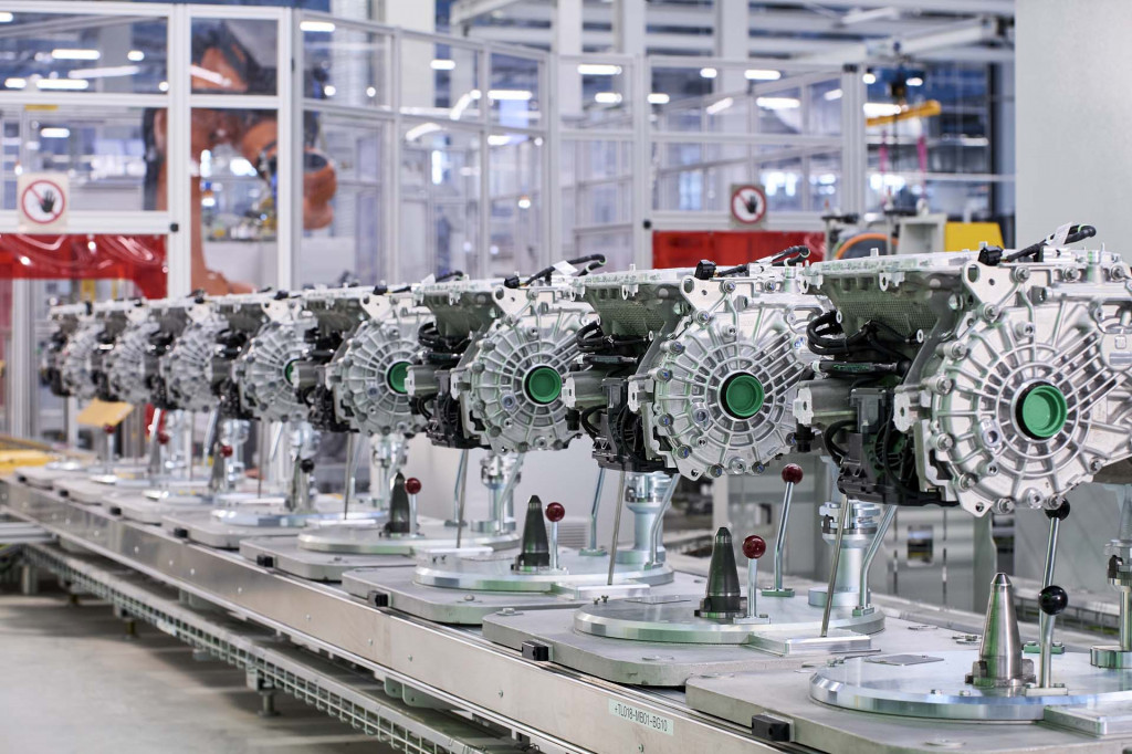 BMW i4 production and technology