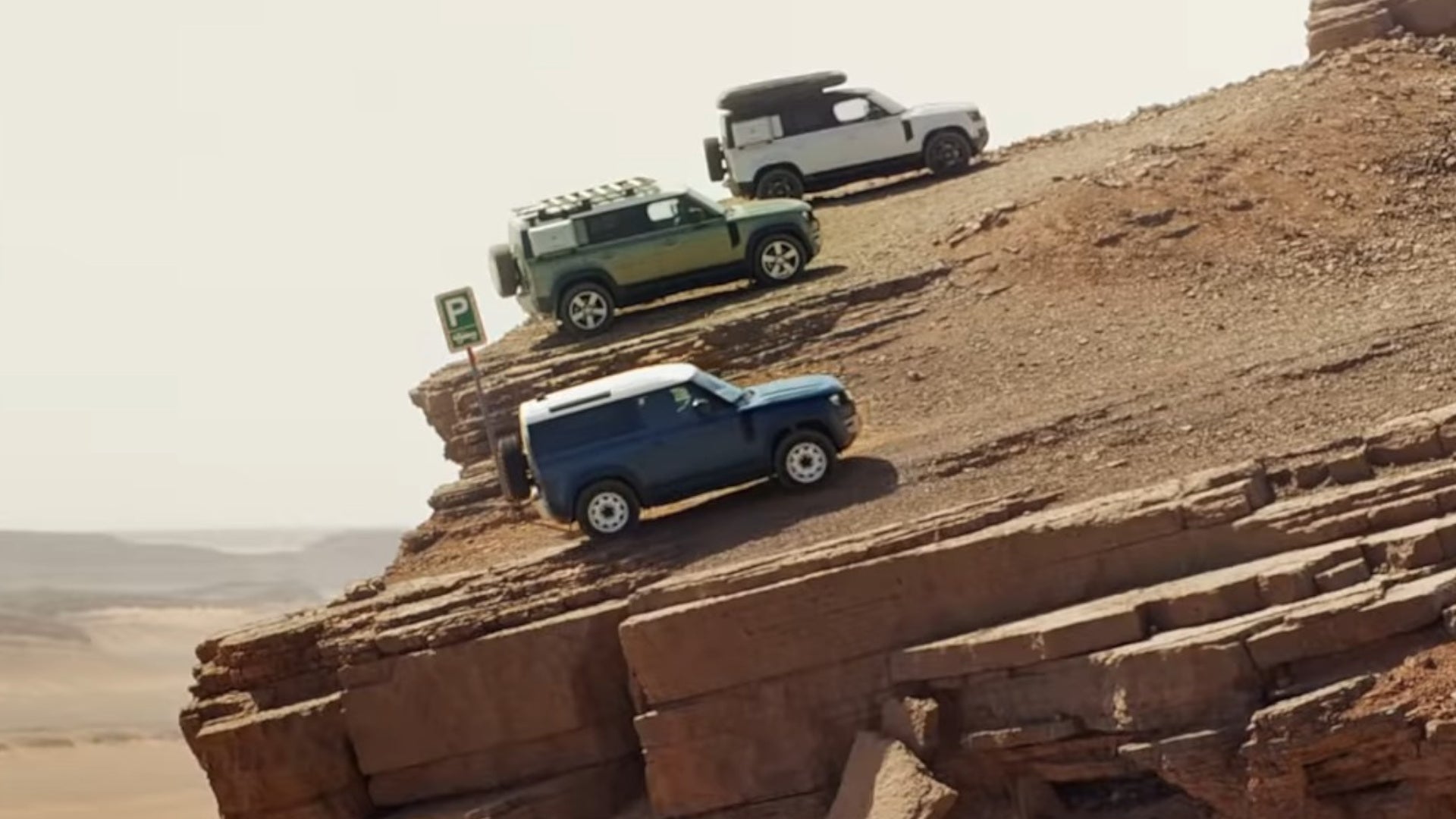 Dangerous Cliff Edge Scene Gets Land Rover Ads Banned in UK