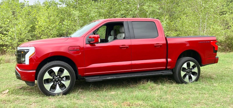 2022 Ford F-150 Lightning EV