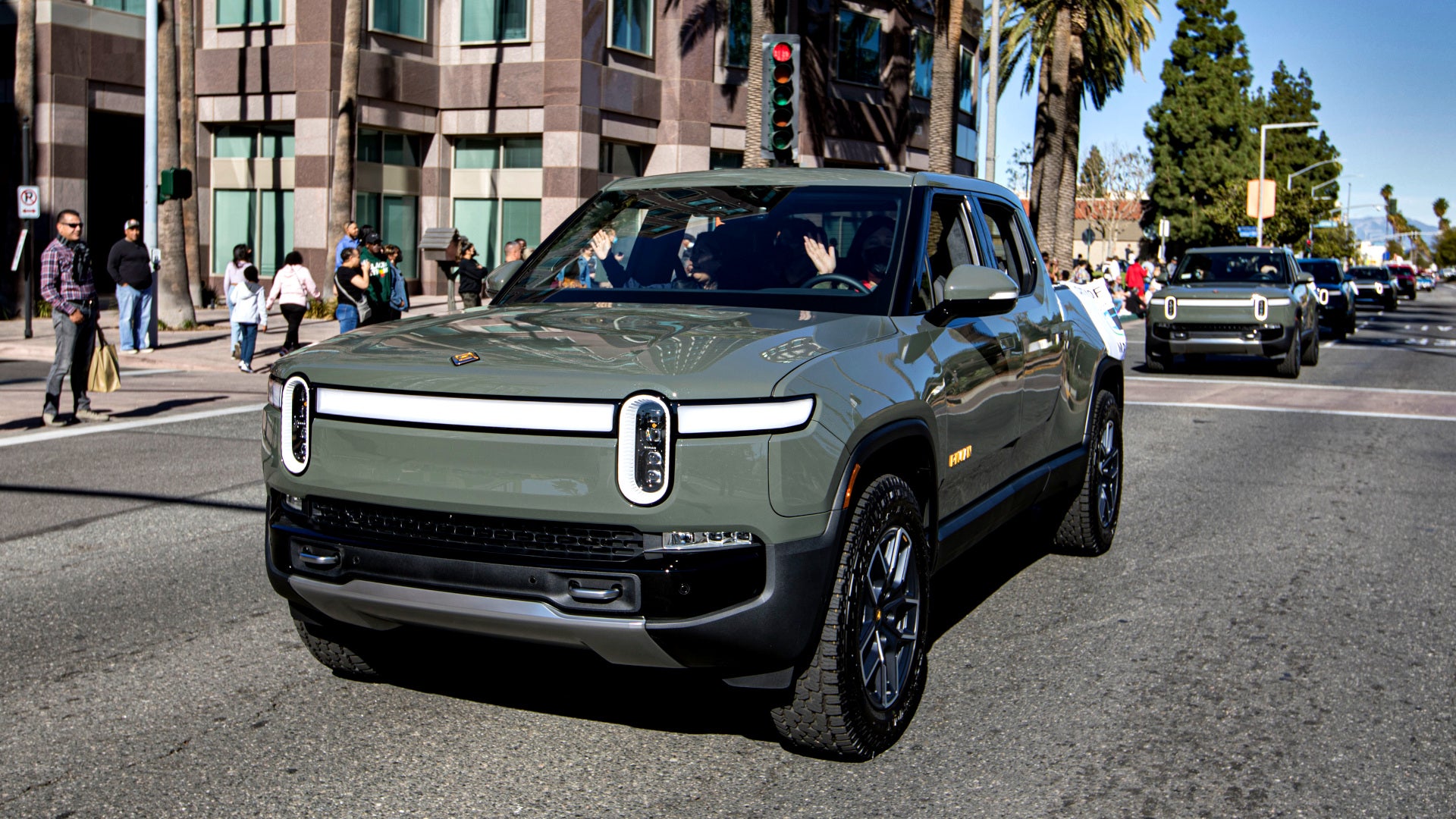 Q1 Report Lifts Rivian Stock With News of 10000 New
