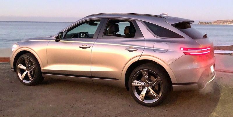2022 Genesis GV70