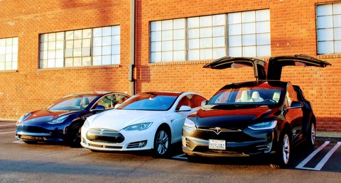 Tesla models for one-way rentals from Tesloop