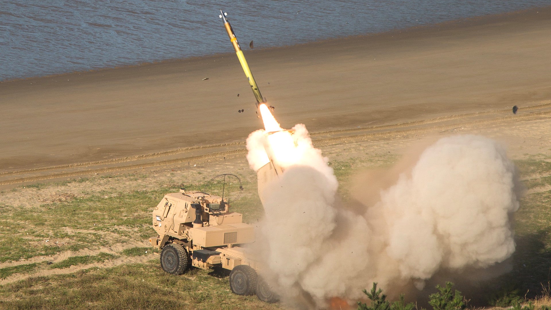 What HIMARS Rocket Systems Can And Cant Do For Ukraine