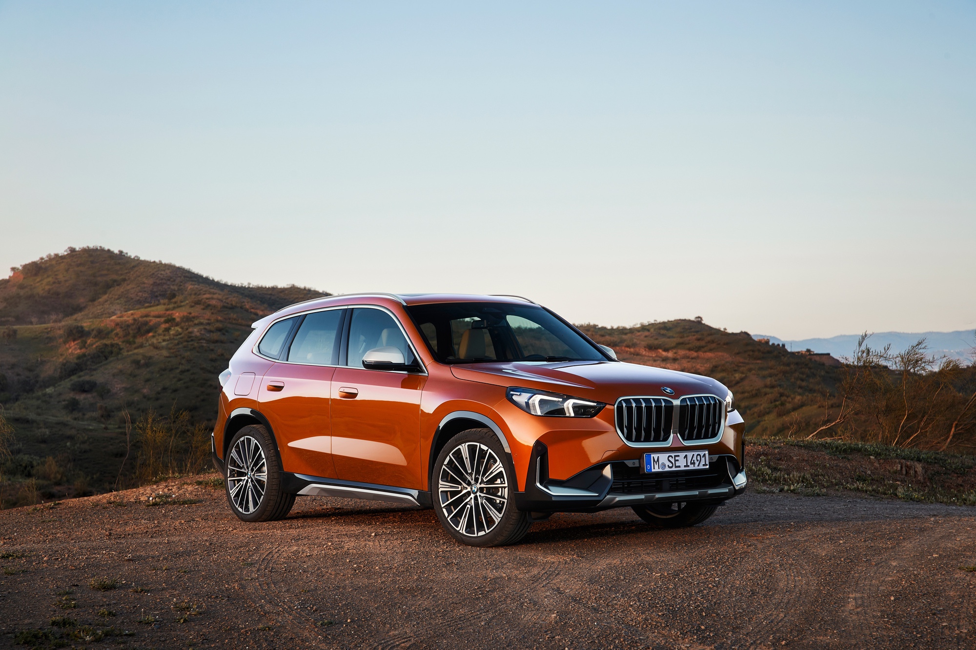 1654042208 World Debut The New 2023 BMW X1 and BMW iX1