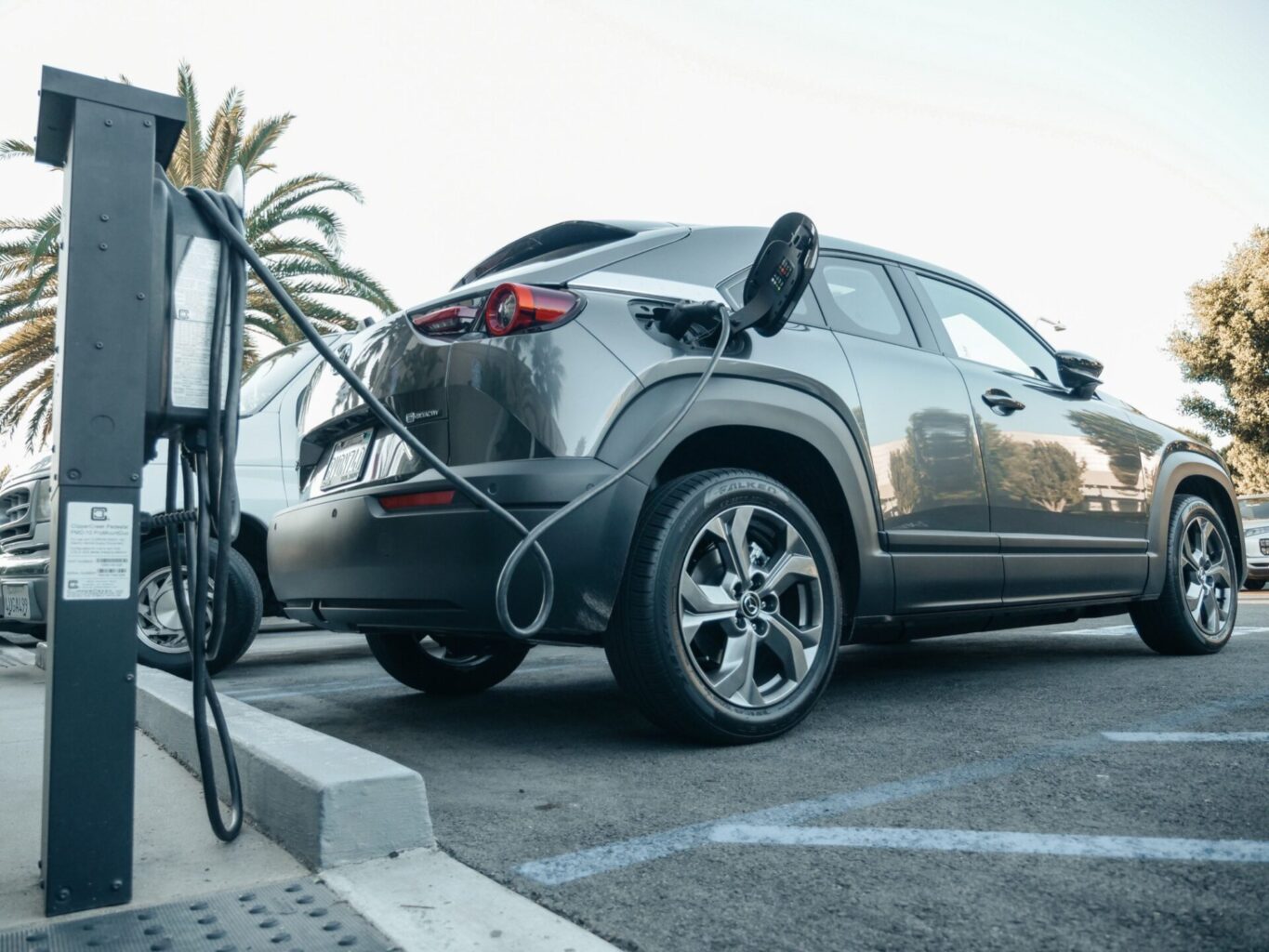 1656567694 7 Ways to Reduce EV Charging Costs