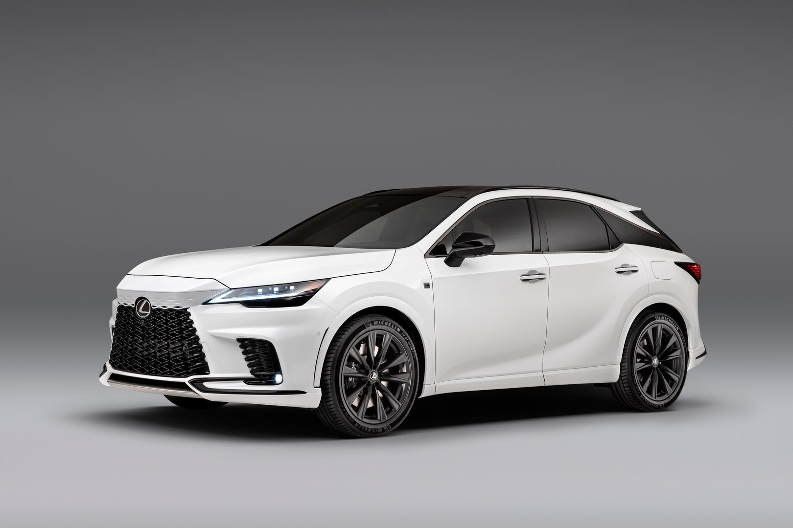 2023 Lexus RX front