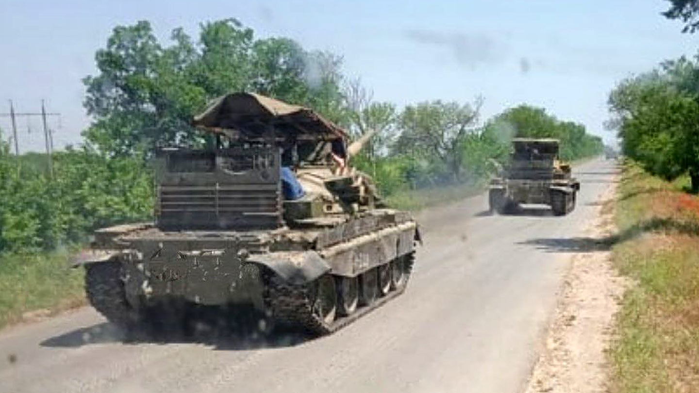 Ancient Russian T 62 Tanks Spotted Wearing Cage Armor In Ukraine