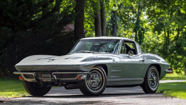 1657966158 1963 Chevrolet Corvette split window heads to auction