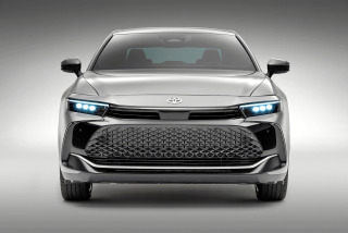 2023 Toyota Crown Hybrid