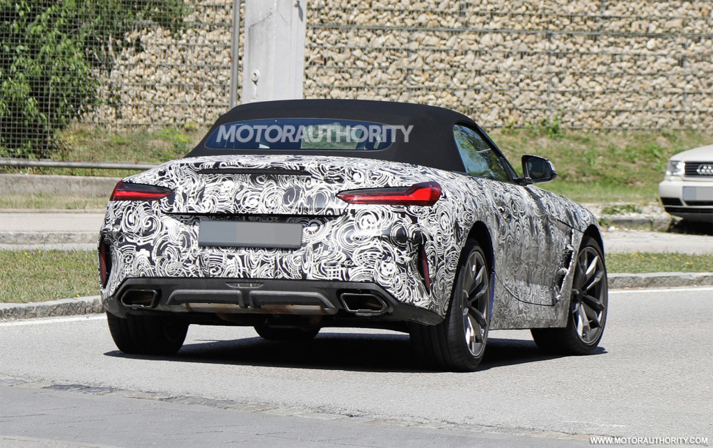 2023 BMW Z4 facelift spy shots - Photo credit: S. Baldauf/SB-Medien