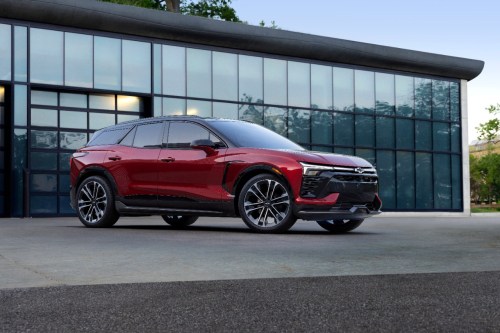 2024-chevrolet-blazer-ev-001