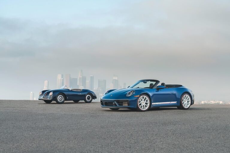 Porsche 911 Carrera GTS America