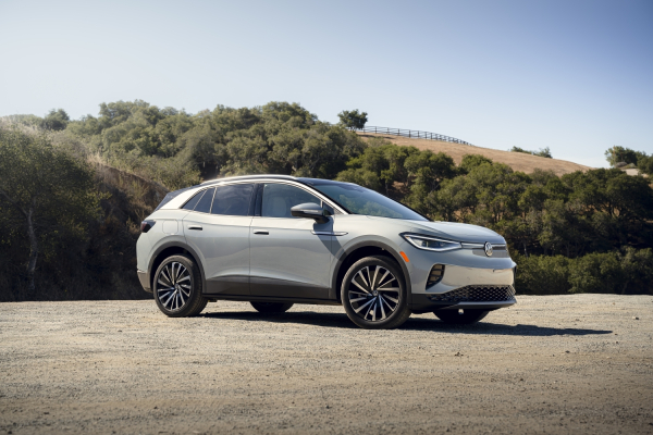 1659695507 Volkswagen of America starting 2023 ID4 electric SUV at 37495