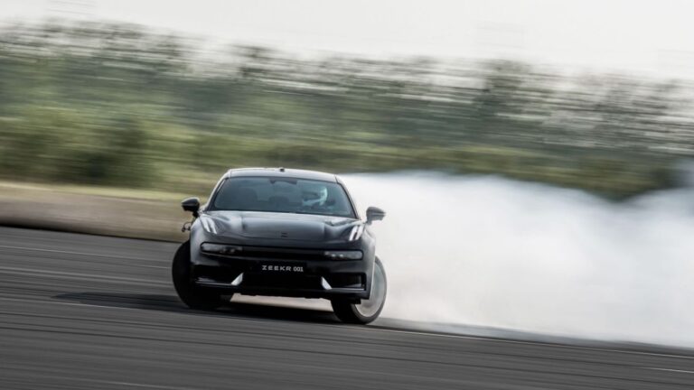 1660910653 Chinas Zeekr sets Guinness records for fastest drift fastest electric