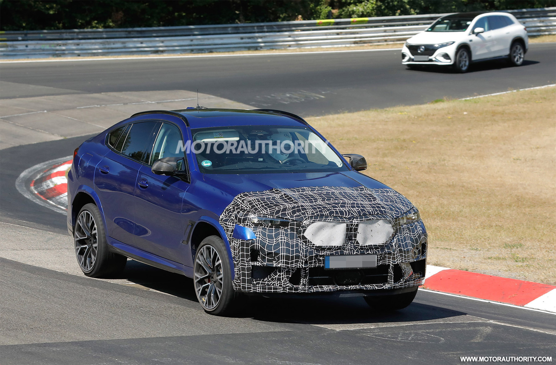 1661428110 2023 BMW X6 M spy shots Mid cycle update coming soon