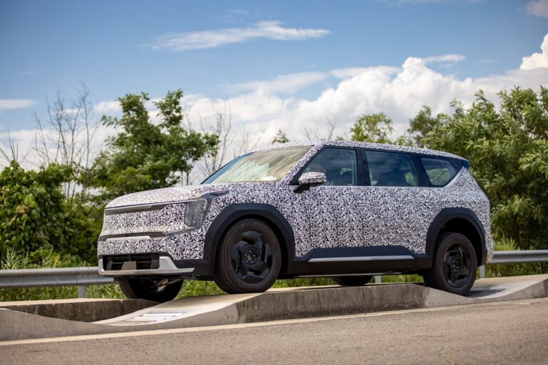 1661442770 2024 Kia EV9 enters final test phase debut set for