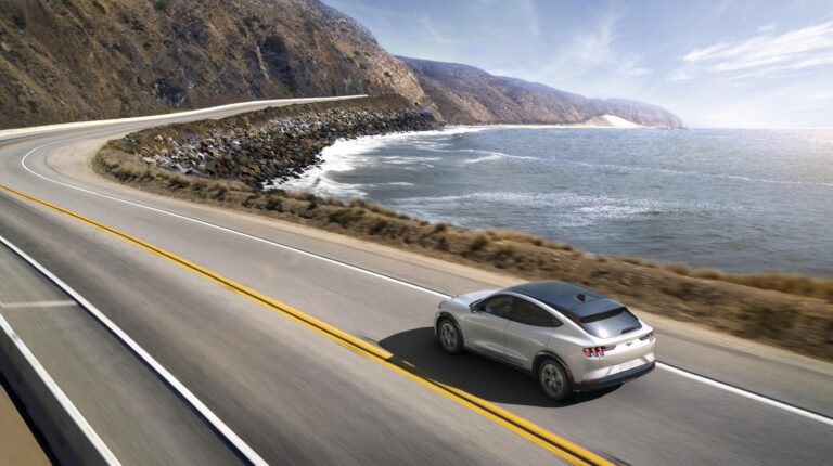 1661501908 California votes to ban sale of internal combustion cars and light