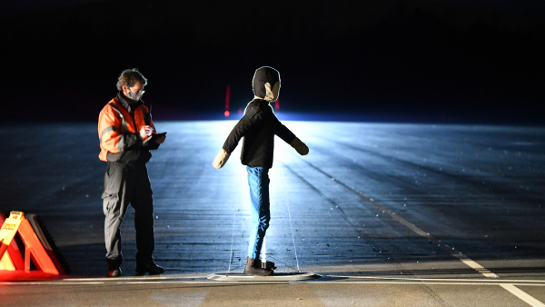 1661939101 IIHS few vehicles excel in new nighttime test of pedestrian