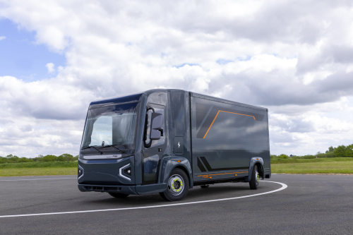 REE-Electric-box-truck-1