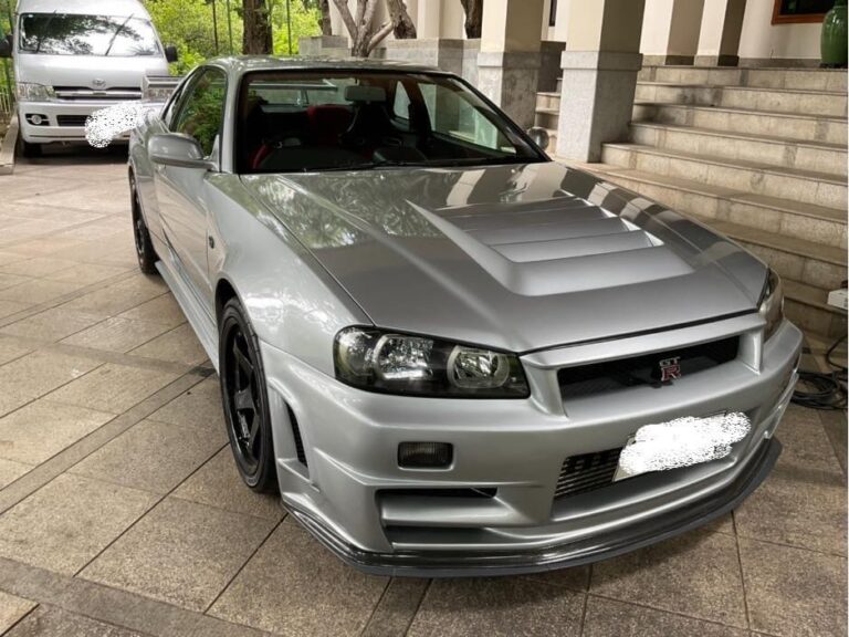 Someone Paid 2000000 USD for a 2006 Nissan Skyline GT R