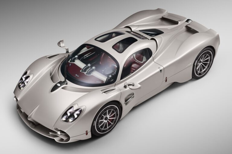 1662999978 Official 2023 Pagani Utopia GTspirit
