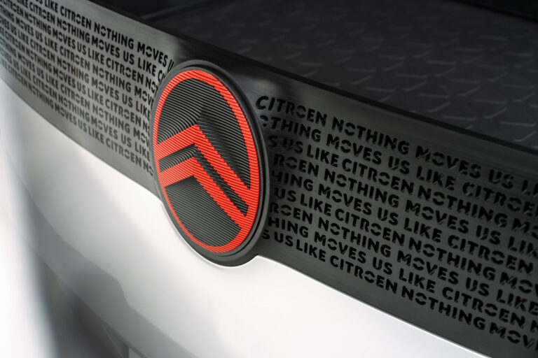 1664290172 Citroen has a new logo
