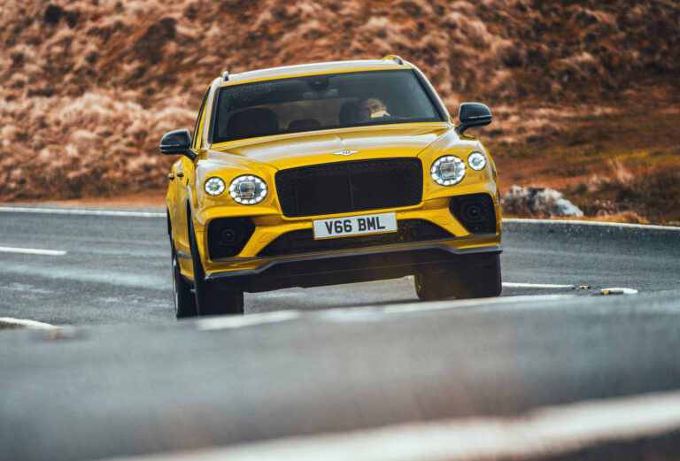 1664375314 2023 Bentley Bentayga Hybrid gains S Azure grades