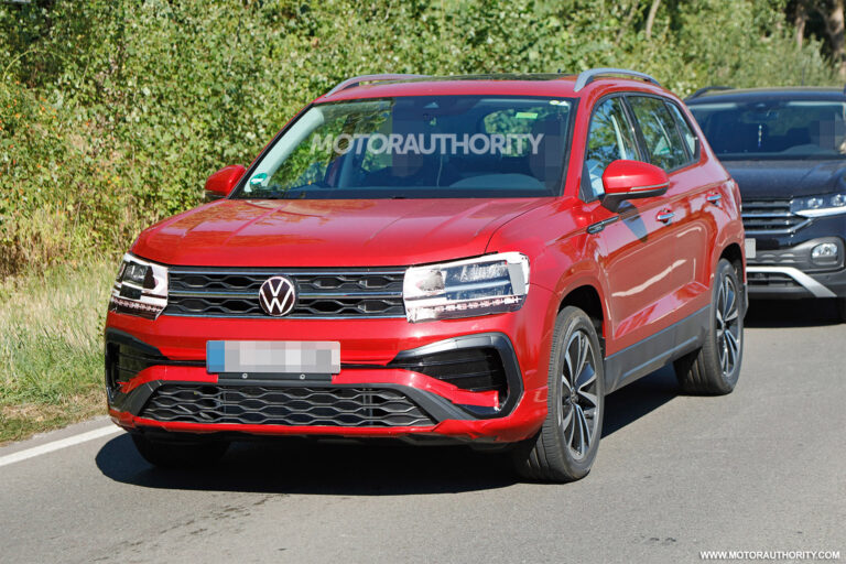 2024 Volkswagen Taos spy shots Minor update planned
