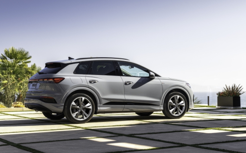 Small-10193-2023Q4e-tron