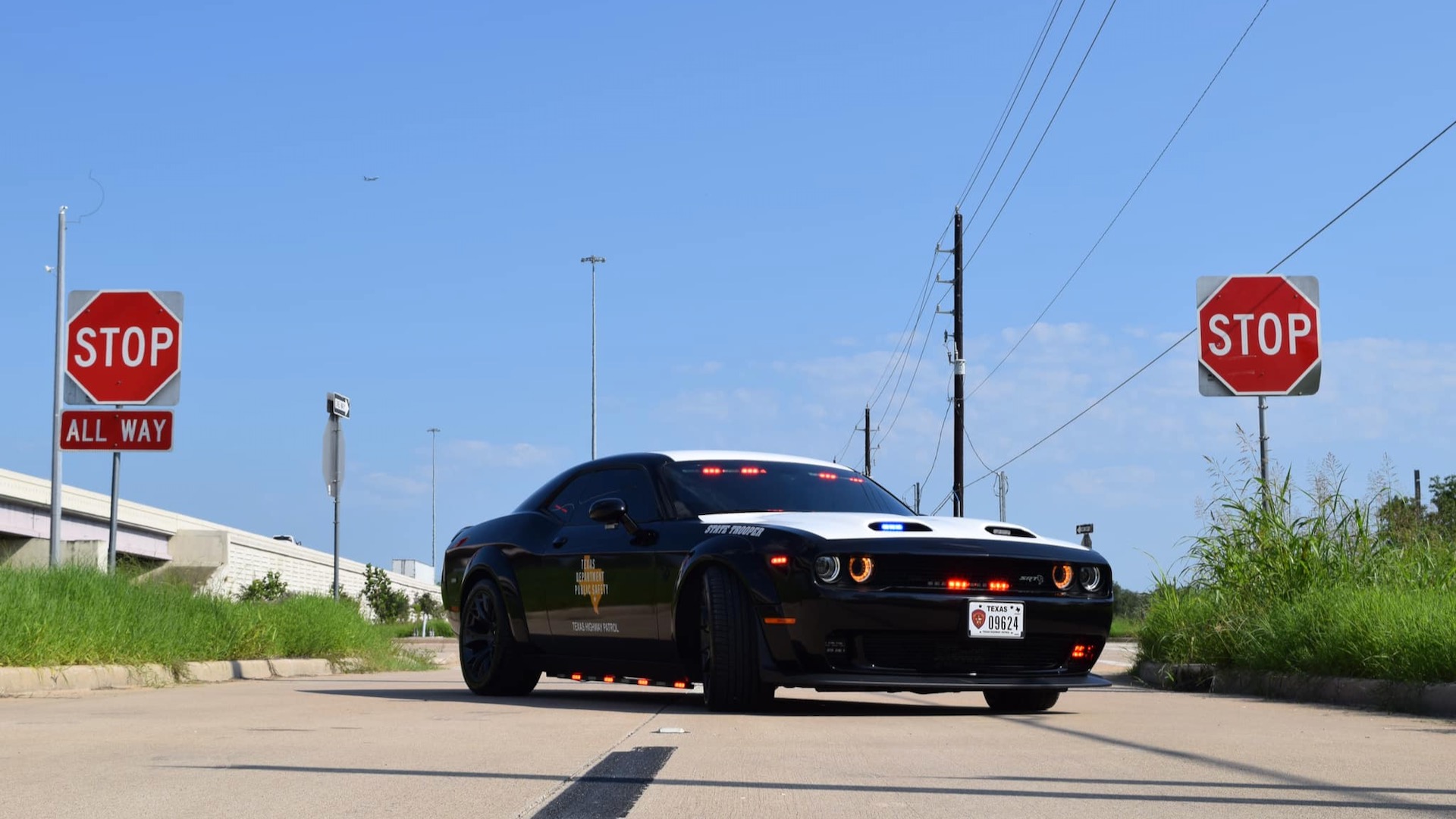 1664901787 Texas Highway Patrol now has a 1080 hp Dodge Challenger SRT