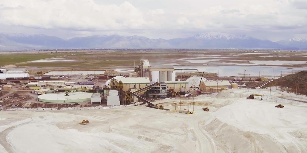 1665618326 Charged EVs Koch invests 252 million in Compass Minerals