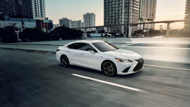 1666627343 2023 Lexus ES gets minor changes including revised F Sport