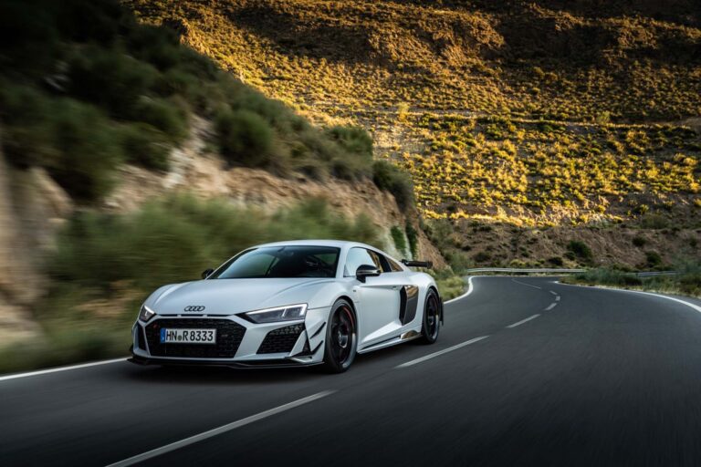 Audi R8 V10 GT RWD marks end of the road