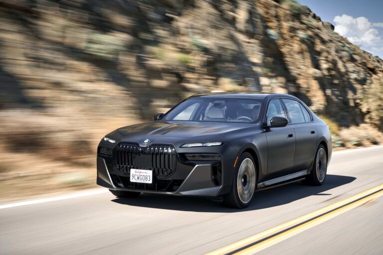 1667770545 Review The 2023 Electric BMW i7 BMW 760i Are