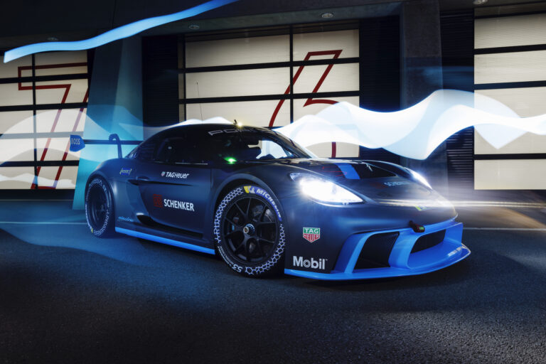 1668438466 Porsche 718 Cayman GT4 ePerformance challenges gas with electrons