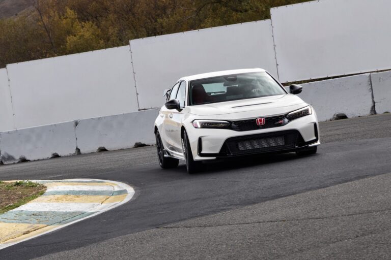 2023 Honda Civic Type R Z06 strapped to a dyno