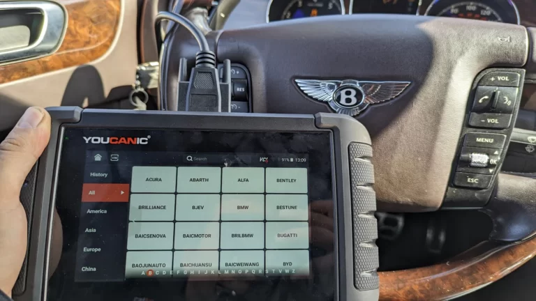 YOUMECANIC OBD2 Scanner