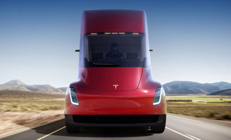 1669986790 500 mile Tesla Semi begins deliveries and features 1 megawatt boost
